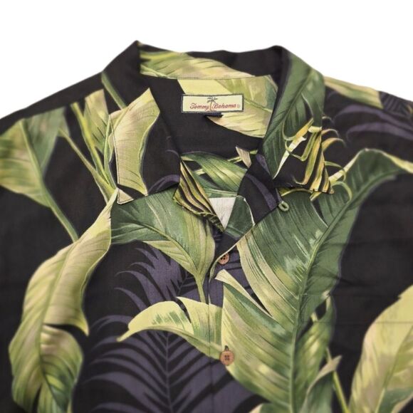 Tommy Bahama Other - Tommy Bahama Men’s XL Silk Hawaiian Shirt Black Green Palm Fronds